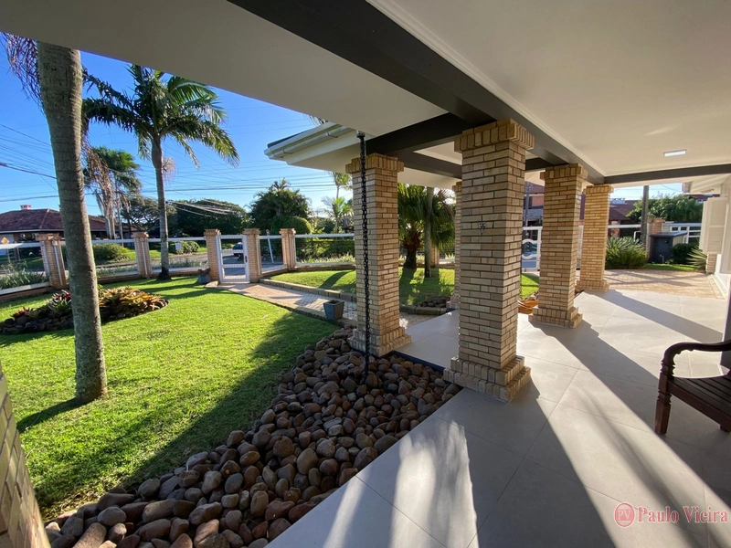 ATLÂNTIDA - BELISSIMO SOBRADO DE ESQUINA: 11ª foto da galeria de imagens do imóvel