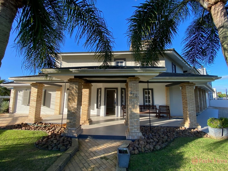 ATLÂNTIDA - BELISSIMO SOBRADO DE ESQUINA: 3ª foto da galeria de imagens do imóvel