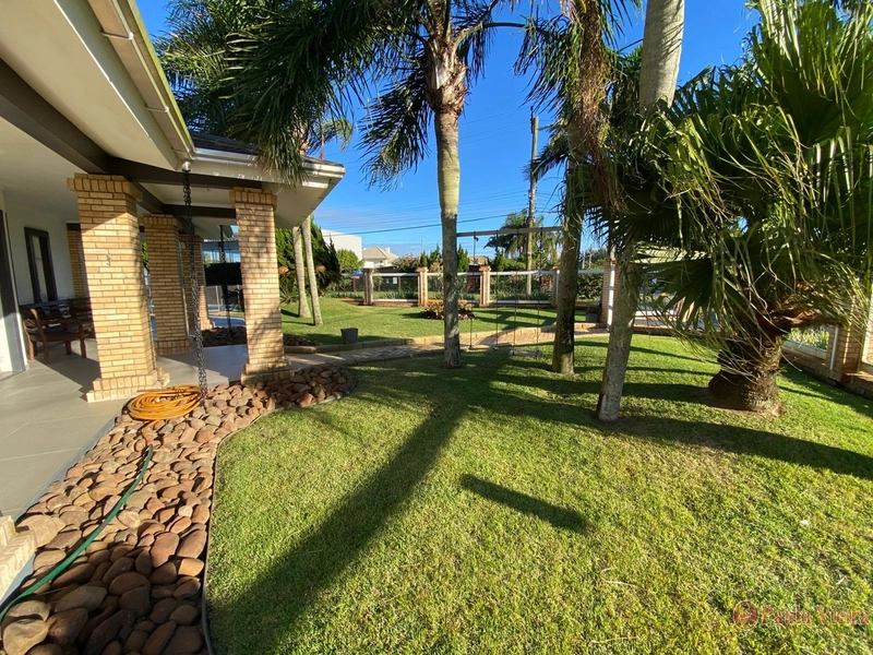 ATLÂNTIDA - BELISSIMO SOBRADO DE ESQUINA: 5ª foto da galeria de imagens do imóvel