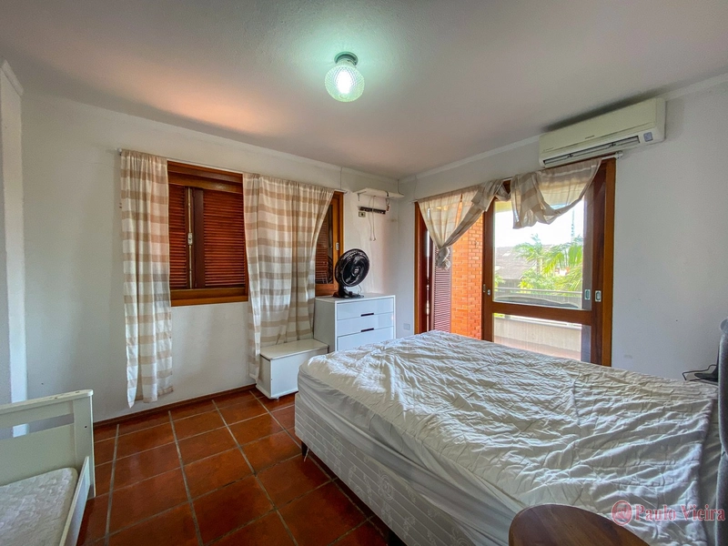 XANGRI-LA - MARAVILHOSA CASA PERTO DO MAR: 7ª foto da galeria de imagens do imóvel