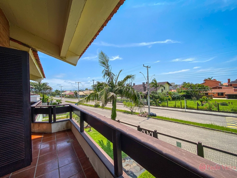 XANGRI-LA - MARAVILHOSA CASA PERTO DO MAR: 3ª foto da galeria de imagens do imóvel