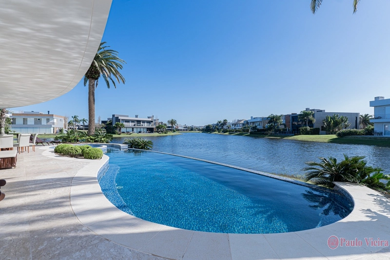 ENSEADA - RESIDENCIA DE ALTO PADRÃO: 26ª foto da galeria de imagens do imóvel