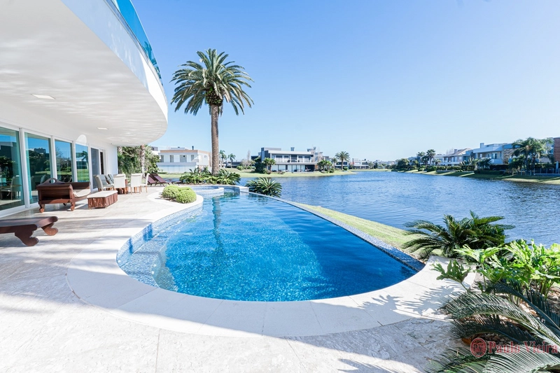 ENSEADA - RESIDENCIA DE ALTO PADRÃO: 21ª foto da galeria de imagens do imóvel