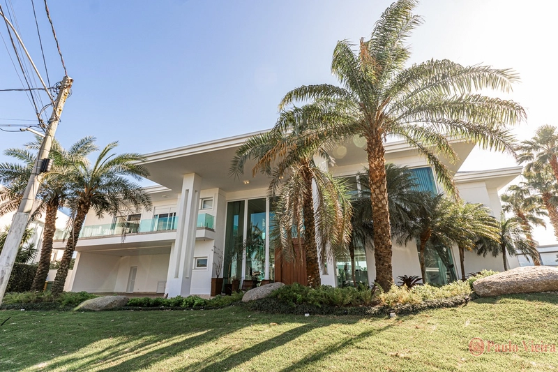 ENSEADA - RESIDENCIA DE ALTO PADRÃO