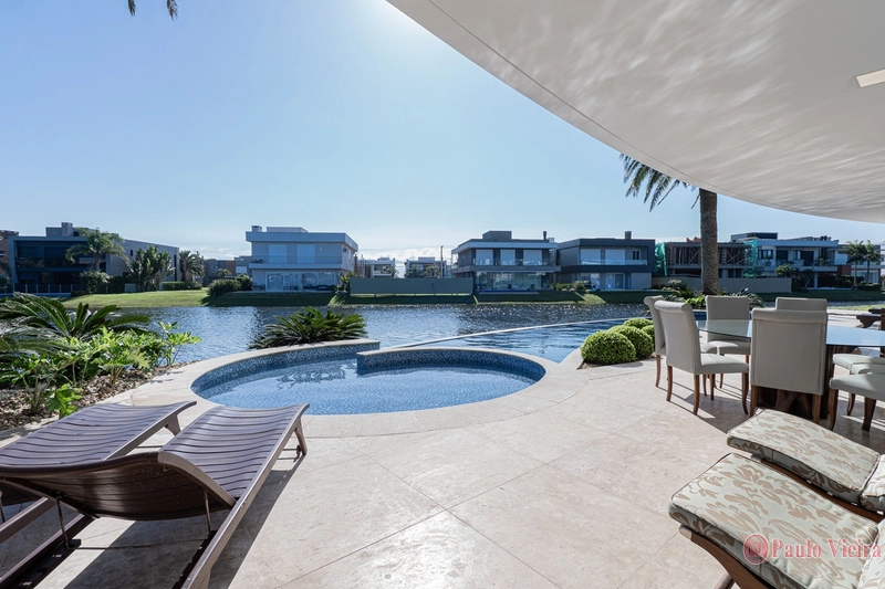 ENSEADA - RESIDENCIA DE ALTO PADRÃO: 23ª foto da galeria de imagens do imóvel