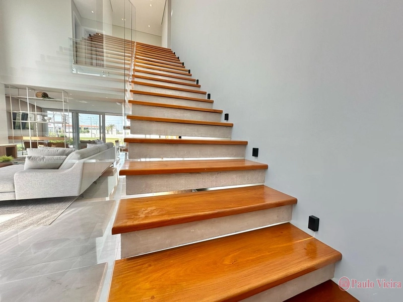 SENSE - MARAVILHOSA CASA BEIRA LAGO: 19ª foto da galeria de imagens do imóvel