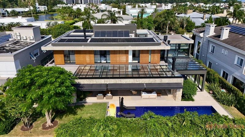 BOSQUES DE ATLÂNTIDA - SOBRADO EXCLUSIVO NO CONDOMÍNIO