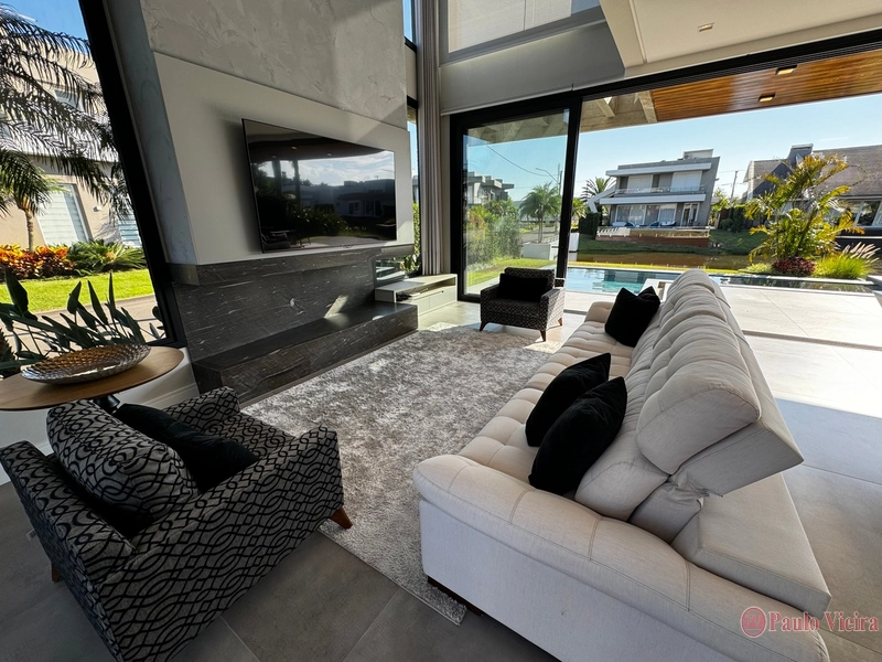 MALIBU BEACH -  LINDA CASA FRENTE LESTE: 7ª foto da galeria de imagens do imóvel