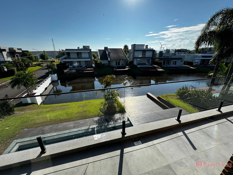 MALIBU BEACH -  LINDA CASA FRENTE LESTE: 32ª foto da galeria de imagens do imóvel
