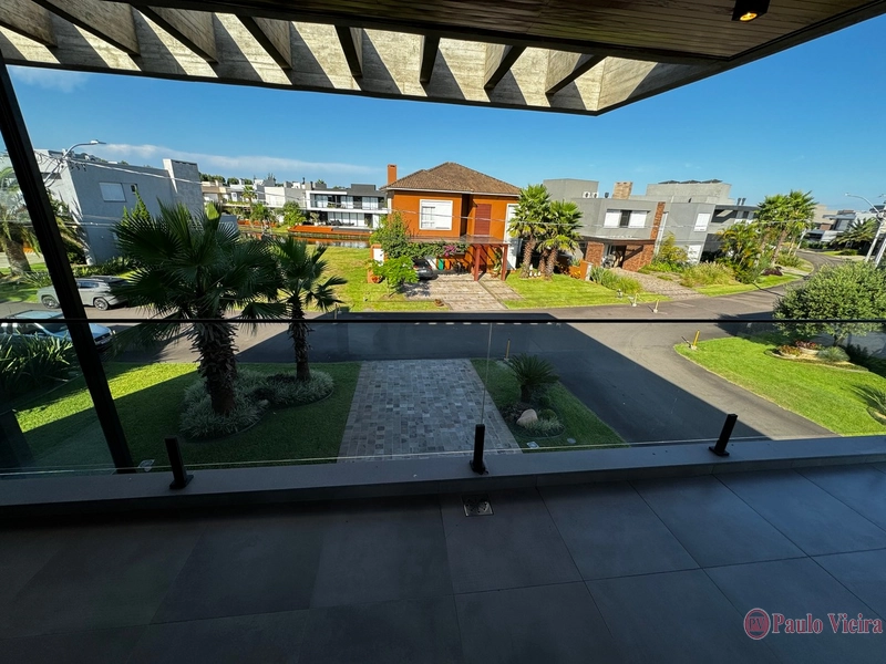 MALIBU BEACH -  LINDA CASA FRENTE LESTE: 29ª foto da galeria de imagens do imóvel