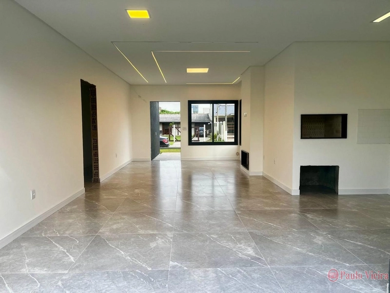 ATLÂNTIDA SUL - LINDA CASA PRONTA PARA MORAR: 5ª foto da galeria de imagens do imóvel