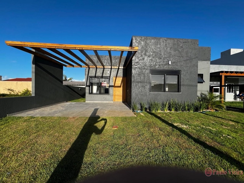 ATLÂNTIDA SUL - LINDA CASA PRONTA PARA MORAR: 14ª foto da galeria de imagens do imóvel