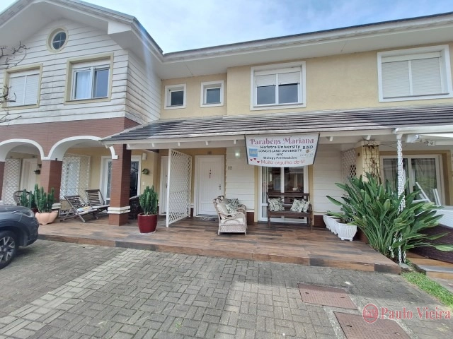 PACIFIC -  SOBRADO IMPECÁVEL COM 3 DORMITÓRIOS