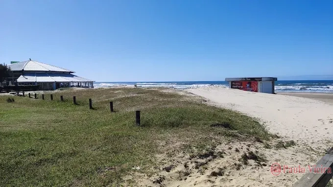 ATLÂNTIDA - EXCELENTE TERRENO DE ESQUINA FRENTE OESTE/SUL: 3ª foto da galeria de imagens do imóvel