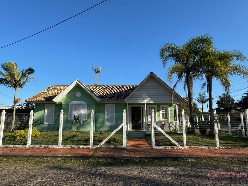 ATLÂNTIDA - LINDA CASA COM PISCINA: 32ª foto da galeria de imagens do imóvel
