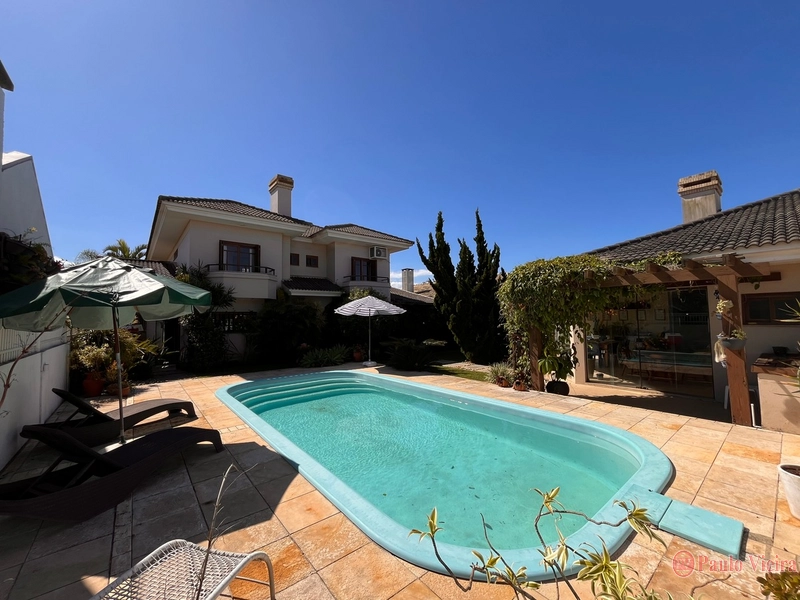 ATLÂNTIDA - LINDO SOBRADO A DUAS QUADRAS DO MAR: 20ª foto da galeria de imagens do imóvel