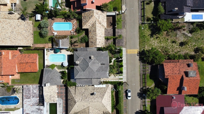 ATLÂNTIDA - LINDO SOBRADO A DUAS QUADRAS DO MAR: 14ª foto da galeria de imagens do imóvel