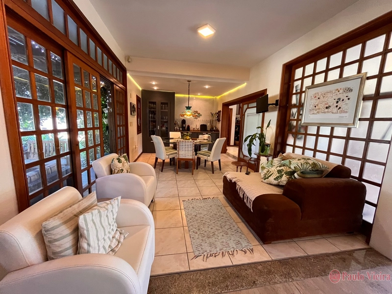 ATLÂNTIDA - LINDO SOBRADO A DUAS QUADRAS DO MAR: 4ª foto da galeria de imagens do imóvel