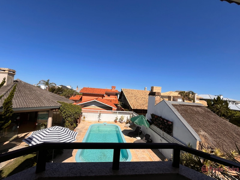 ATLÂNTIDA - LINDO SOBRADO A DUAS QUADRAS DO MAR: 50ª foto da galeria de imagens do imóvel