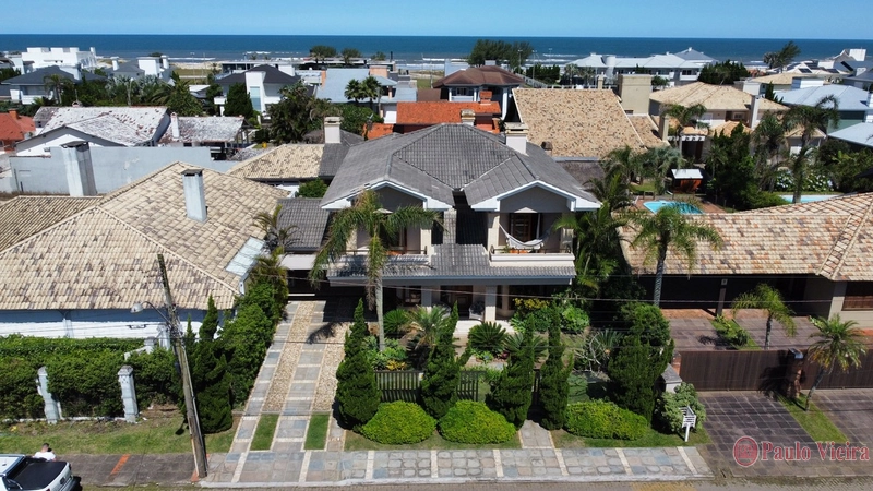 ATLÂNTIDA - LINDO SOBRADO A DUAS QUADRAS DO MAR: 15ª foto da galeria de imagens do imóvel
