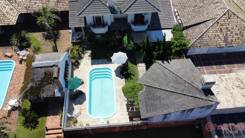 ATLÂNTIDA - LINDO SOBRADO A DUAS QUADRAS DO MAR: 35ª foto da galeria de imagens do imóvel