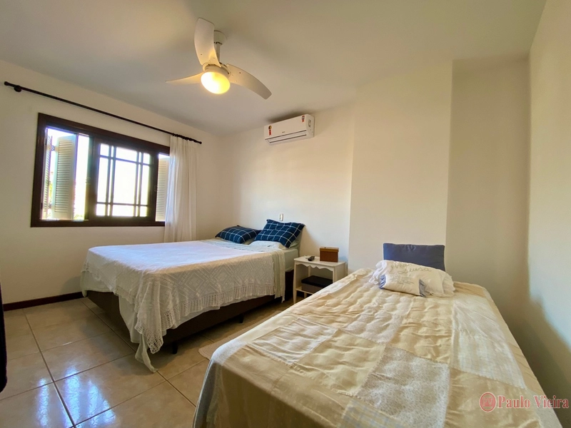 ATLÂNTIDA - SOBRADO FRENTE LESTE A DUAS QUADRAS DO MAR!: 51ª foto da galeria de imagens do imóvel