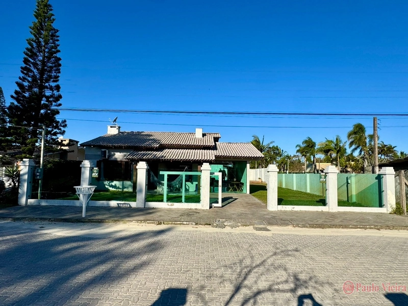 ATLÂNTIDA - LINDA CASA TÉRREA EM ÓTIMA LOCALIZAÇÃO: 4ª foto da galeria de imagens do imóvel