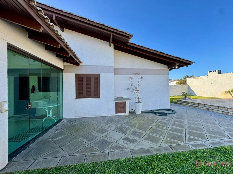 ATLÂNTIDA - LINDA CASA TÉRREA EM ÓTIMA LOCALIZAÇÃO: 34ª foto da galeria de imagens do imóvel