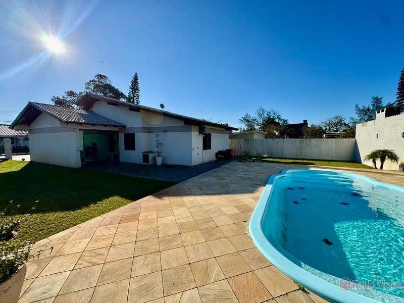 ATLÂNTIDA - LINDA CASA TÉRREA EM ÓTIMA LOCALIZAÇÃO: 38ª foto da galeria de imagens do imóvel