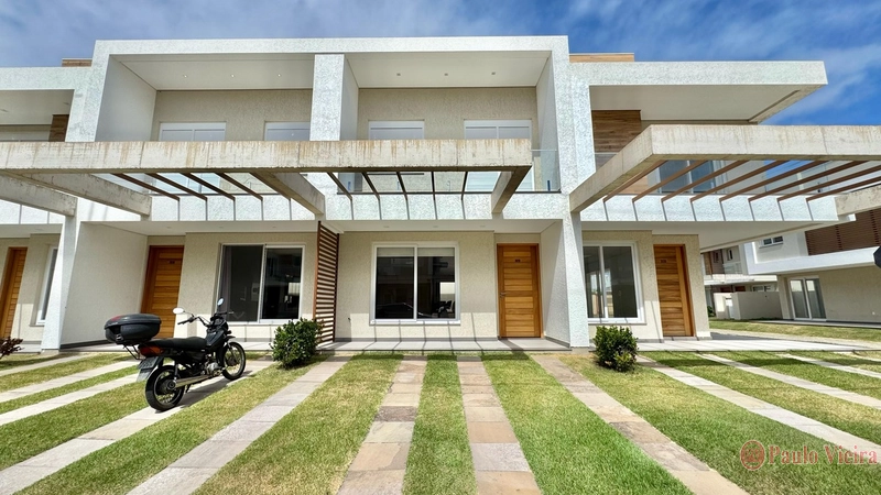 MURANO - LINDA CASA EM CONDOMÍNIO FECHADO