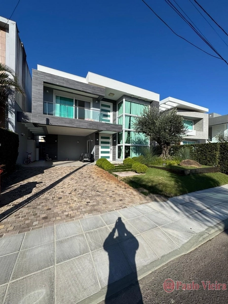 CONDADO DE CAPÃO - SOBRADO  COM 4 DORMITÓRIOS