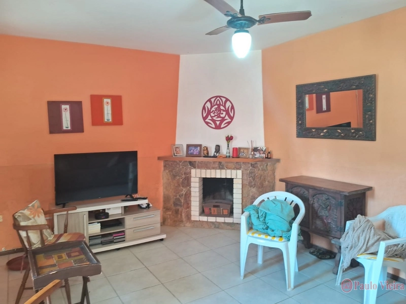 XANGRI-LÁ - CASA TÉRREA NO CENTRO: 3ª foto da galeria de imagens do imóvel