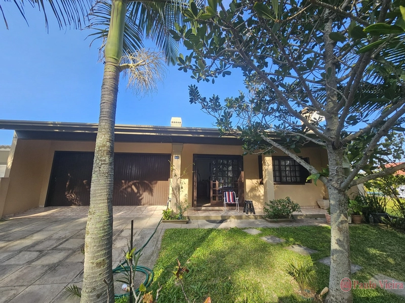 ARPOADOR - CASA AMPLA E CONFORTÁVEL: 11ª foto da galeria de imagens do imóvel