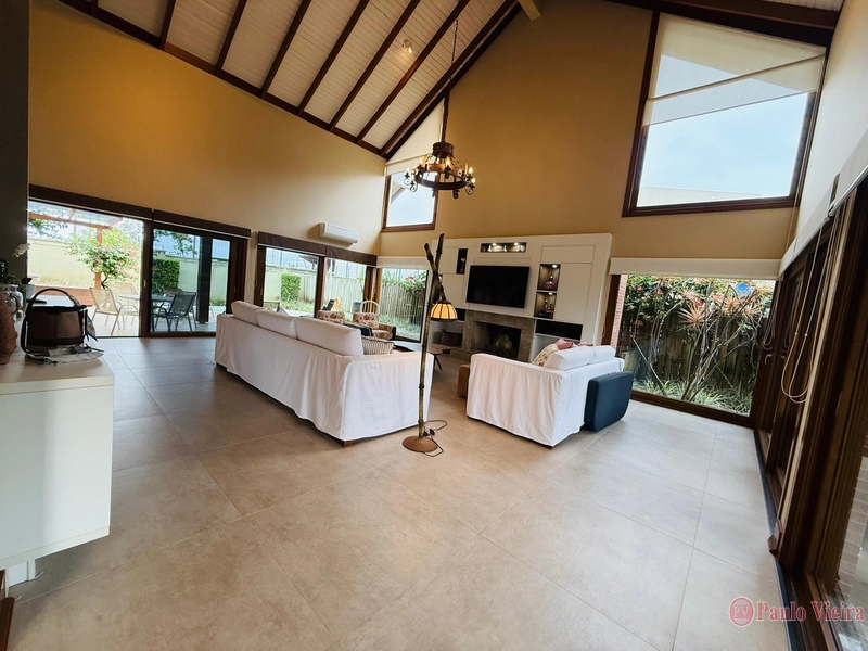 LAS DUNAS - RESIDÊNCIA DE ALTO PADRÃO: 3ª foto da galeria de imagens do imóvel