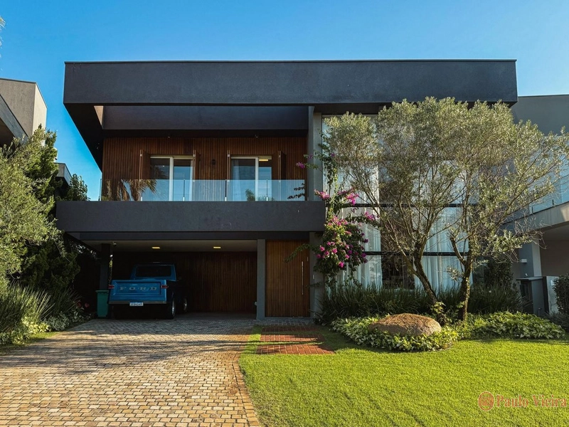 ENSEADA - SOBRADO DE ALTO PADRÃO EM CONDOMÍNIO FECHADO: 4ª foto da galeria de imagens do imóvel