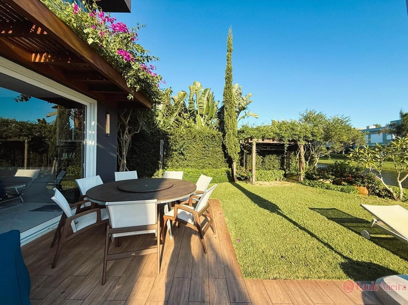 ENSEADA - SOBRADO DE ALTO PADRÃO EM CONDOMÍNIO FECHADO: 24ª foto da galeria de imagens do imóvel