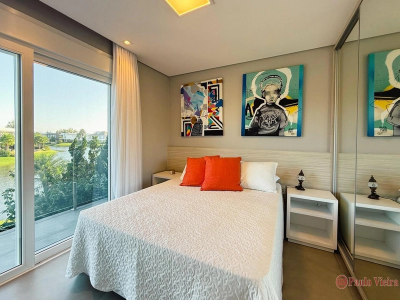 ENSEADA - SOBRADO DE ALTO PADRÃO EM CONDOMÍNIO FECHADO: 21ª foto da galeria de imagens do imóvel