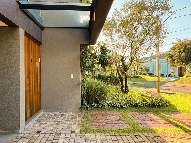 ENSEADA - SOBRADO DE ALTO PADRÃO EM CONDOMÍNIO FECHADO: 5ª foto da galeria de imagens do imóvel