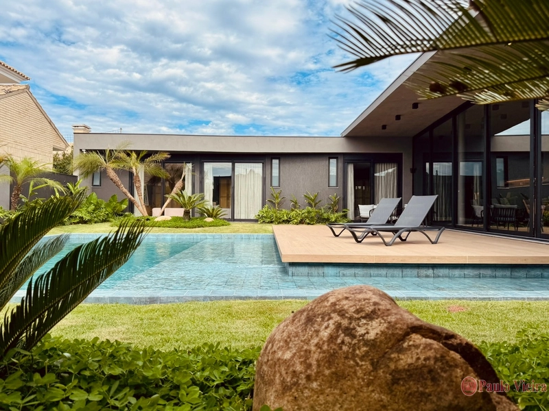 ATLÂNTIDA - EXCELENTE CASA FRENTE OESTE, EM OTIMA LOCALIZAÇÃO: 36ª foto da galeria de imagens do imóvel