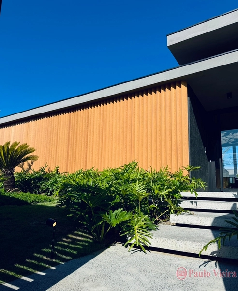 ATLÂNTIDA - EXCELENTE CASA FRENTE OESTE, EM OTIMA LOCALIZAÇÃO: 45ª foto da galeria de imagens do imóvel