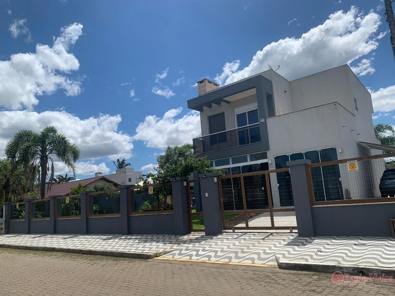 ATLÂNTIDA  - CASA COM 3 DORMITÓRIOS E PISCINA: 39ª foto da galeria de imagens do imóvel