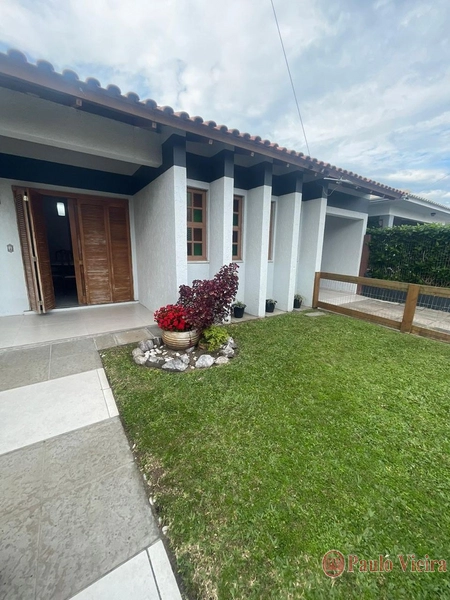 XANGRI-LÁ - CASA TÉRREA NO CENTRO, FRENTE OESTE: 2ª foto da galeria de imagens do imóvel