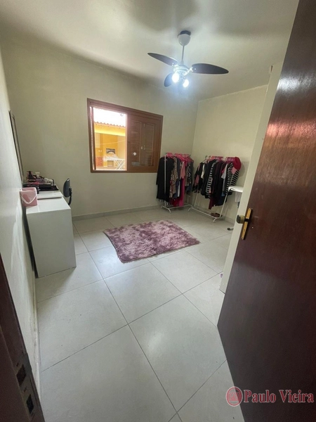 XANGRI-LÁ - CASA TÉRREA NO CENTRO, FRENTE OESTE: 11ª foto da galeria de imagens do imóvel