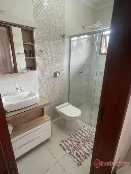 XANGRI-LÁ - CASA TÉRREA NO CENTRO, FRENTE OESTE: 8ª foto da galeria de imagens do imóvel