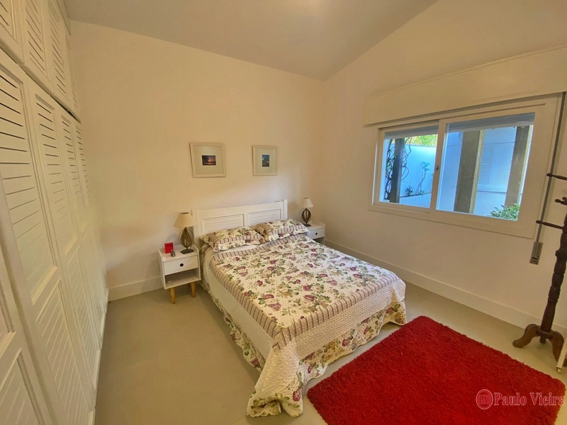 XANGRI-LÁ - CASA TÉRREA FRENTE SERRA, EM EXCELENTE LOCALIZAÇÃO: 17ª foto da galeria de imagens do imóvel