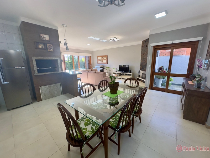 XANGRI-LÁ - CASA TÉRREA, FRENTE SERRA, EM ÓTIMA LOCALIZAÇÃO: 10ª foto da galeria de imagens do imóvel