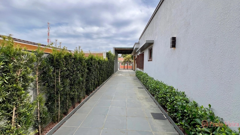 XANGRI-LÁ - CASA TÉRREA, FRENTE SERRA E EM ÓTIMA LOCALIZAÇÃO: 10ª foto da galeria de imagens do imóvel