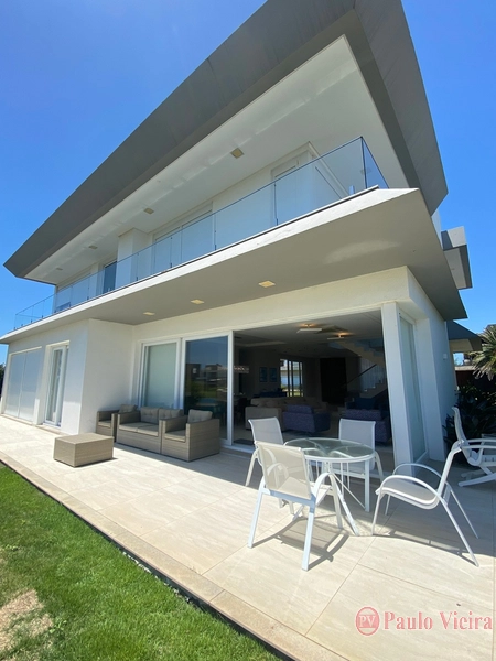 PLAYA VISTA  - BELISSIMA CASA BEIRA LAGO COM 5 SUÍTES