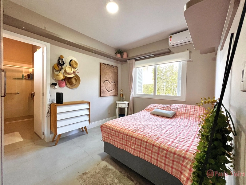 CENTRO - MARAVILHOSE RESIDÊNCIA DE DOIS TERRENOS: 17ª foto da galeria de imagens do imóvel