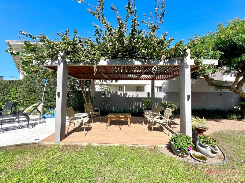 CENTRO - MARAVILHOSE RESIDÊNCIA DE DOIS TERRENOS: 8ª foto da galeria de imagens do imóvel